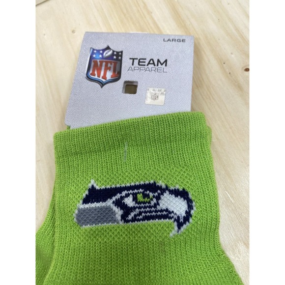 NFL Football Seattle Seahawks Team Color Socks Size Large Licensed NWT - Picture 4 of 7